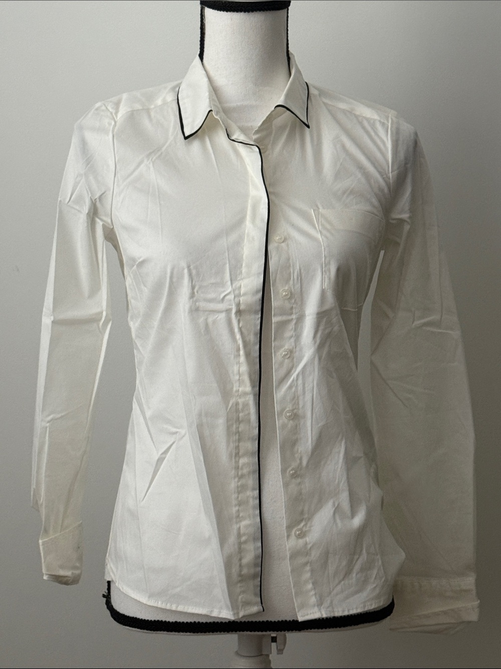 H & M Women’s White Button-Up Long Sleeve Shirt with Black Piping